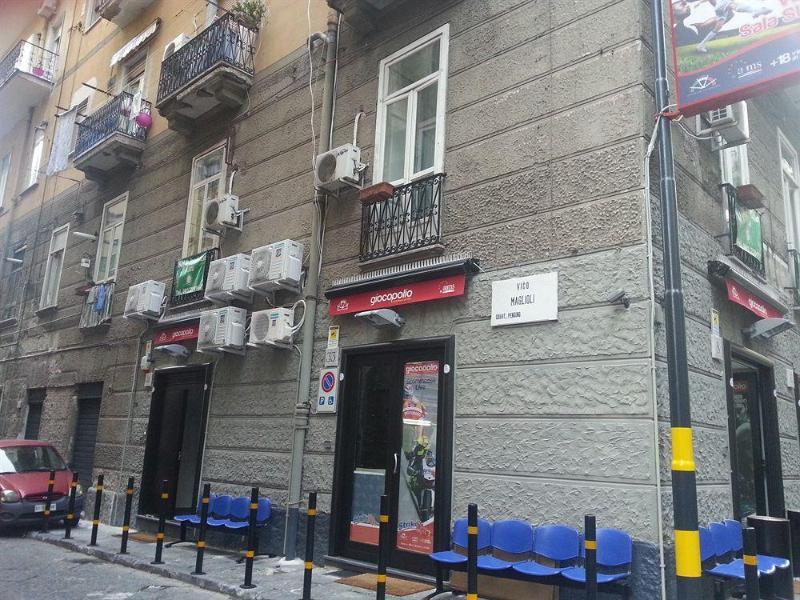 B&B Napoli Campagnari Luaran gambar
